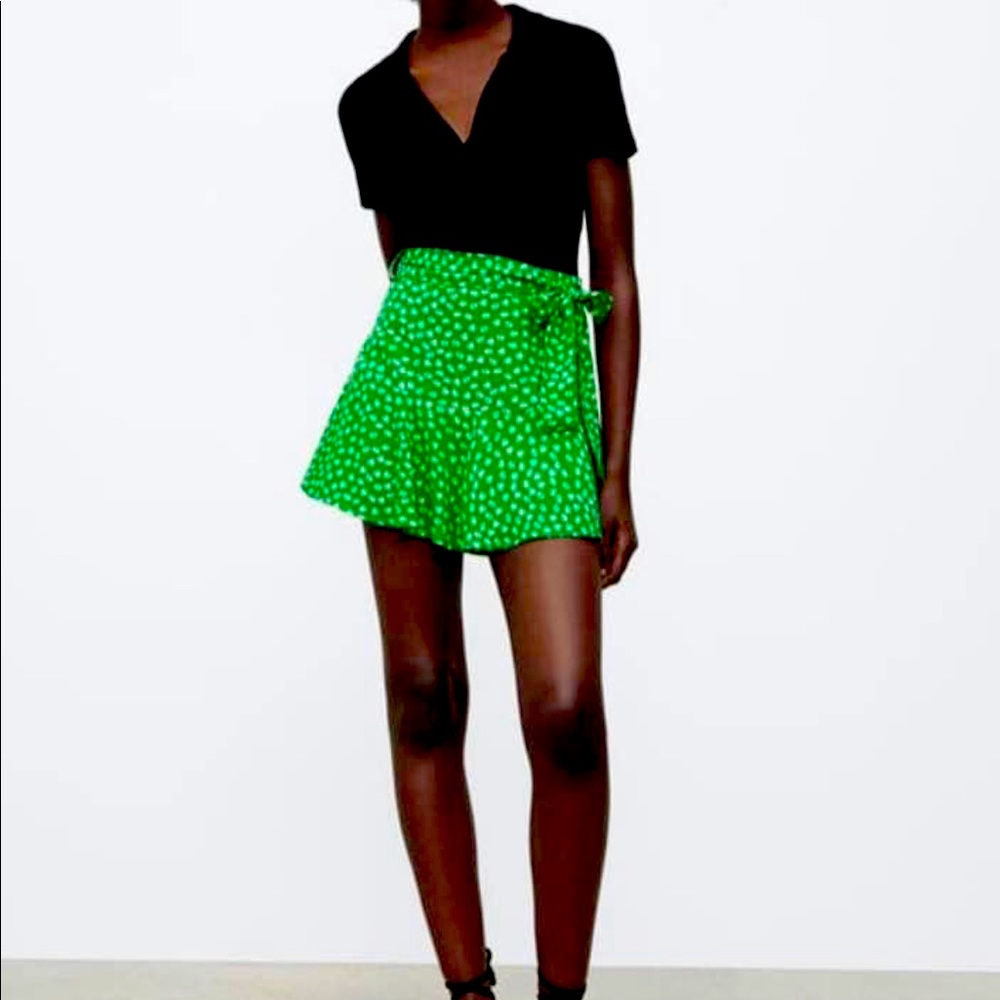 Zara Skort Size S